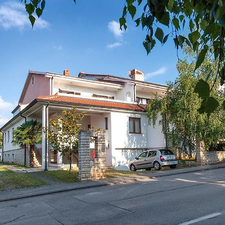 Casa Mareva Hotel Poreč Kültér fotó