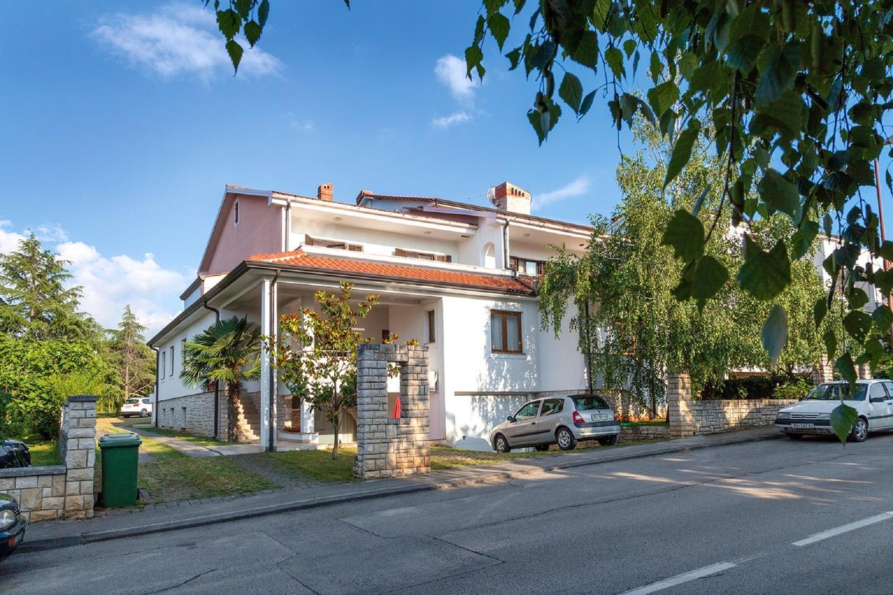 Casa Mareva Hotel Poreč Kültér fotó